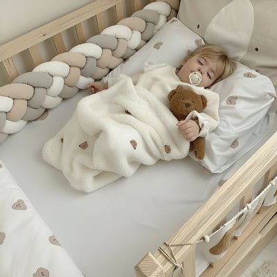 couverture bebe bearly enfant couvert lit