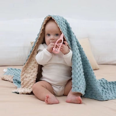 couverture bebe elyss bleu bebe assis