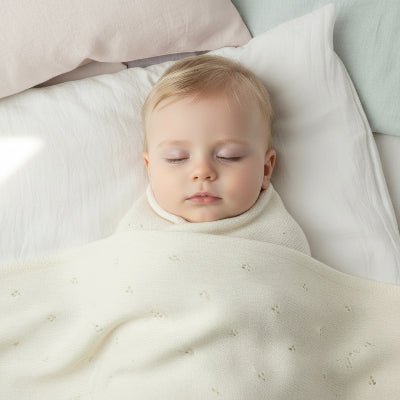 couverture bebe flora creme bebe endormi