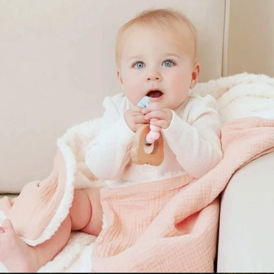 couverture bebe lizia bebe assis rose