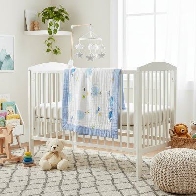 couverture bebe terra baleine sur lit