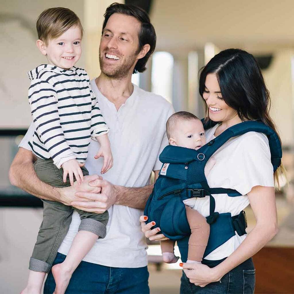 Porte Bébé - BreathBabyBag™ - Bleu Marine - Petit Trésor