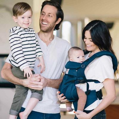porte bebe irisi portrait famille