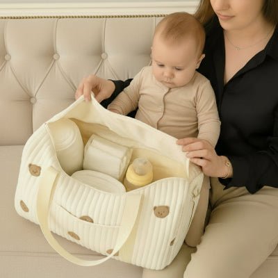 sac a langer bebe teddy sac ouvert maman assise